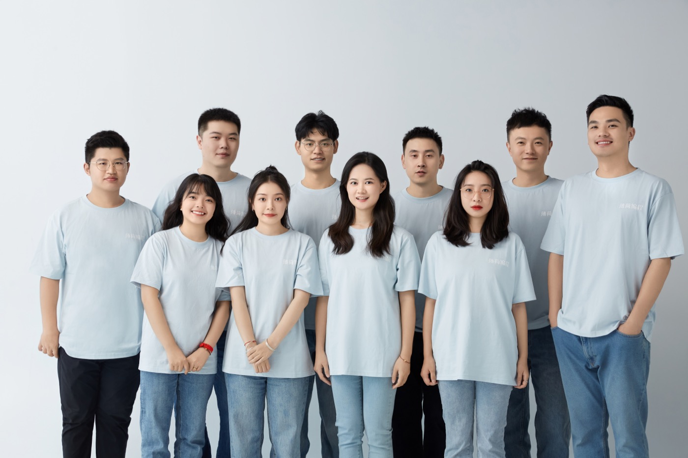 薄荷科技团队合影