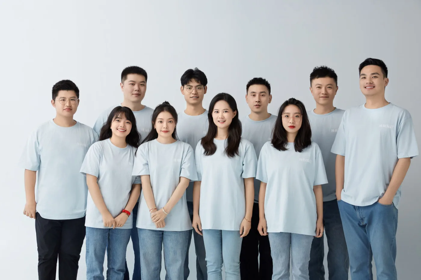 薄荷科技团队合影